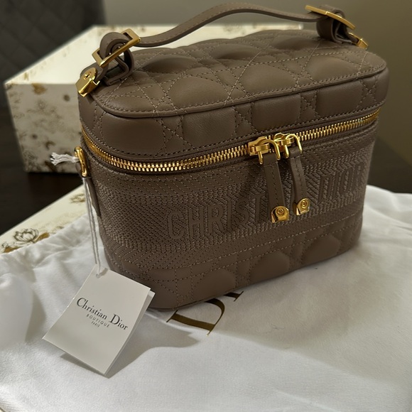 Lambskin Cannage Small Diortravel Vanity Case Warm Taupe - Picture 4 of 6